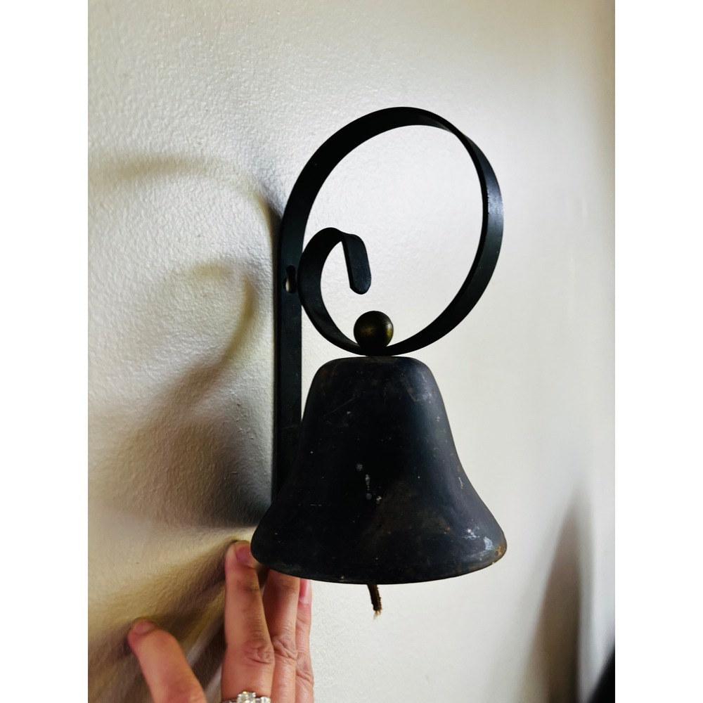Vintage Cast Iron Dinner Bell wall-mount hanging school bell